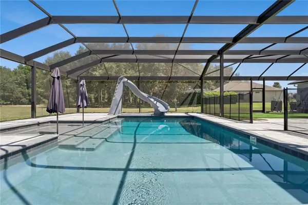 18145 GREAT BLUE HERON DR, Groveland, FL 34736