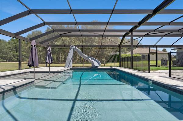 18145 GREAT BLUE HERON DR, Groveland, FL 34736