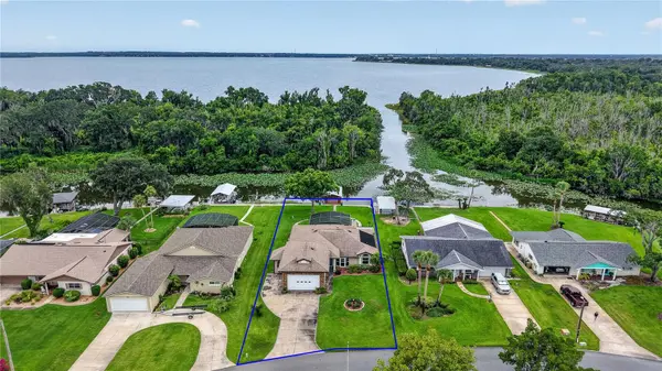 5516 E HARBOR DR, Fruitland Park, FL 34731