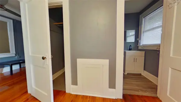 1412 NW 3RD AVE #Upstairs, Gainesville, FL 32603