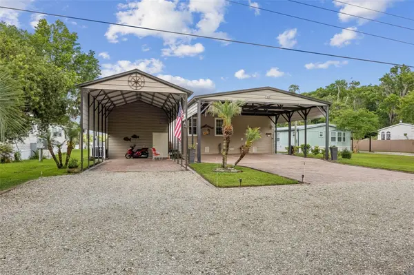 329 PARADISE CIR, Satsuma, FL 32189