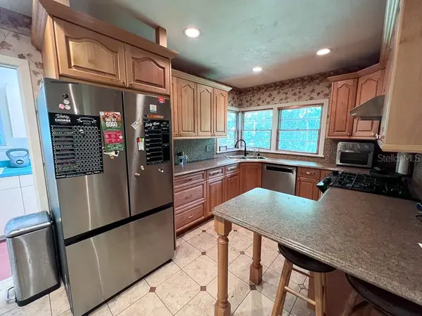 411 NW 26TH ST, Gainesville, FL 32607