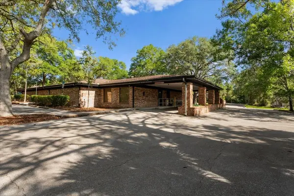 7019 NW 11TH PL, Gainesville, FL 32605