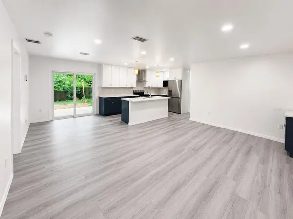 4302 NW 21ST DR, Gainesville, FL 32605