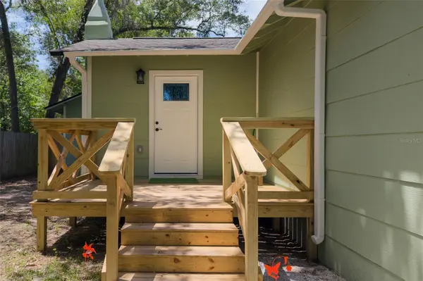 1935 NW 33RD AVE, Gainesville, FL 32605