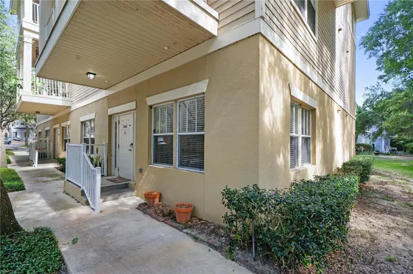 9177 SW 52ND RD #E-103, Gainesville, FL 32608