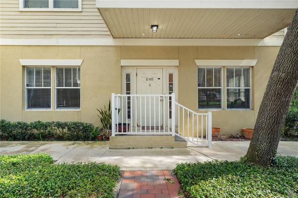 9177 SW 52ND RD #E-103, Gainesville, FL 32608
