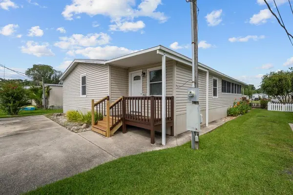 41 SCOTT ST, Welaka, FL 32193