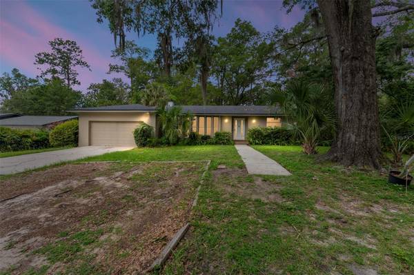 930 NW 37TH TER, Gainesville, FL 32605