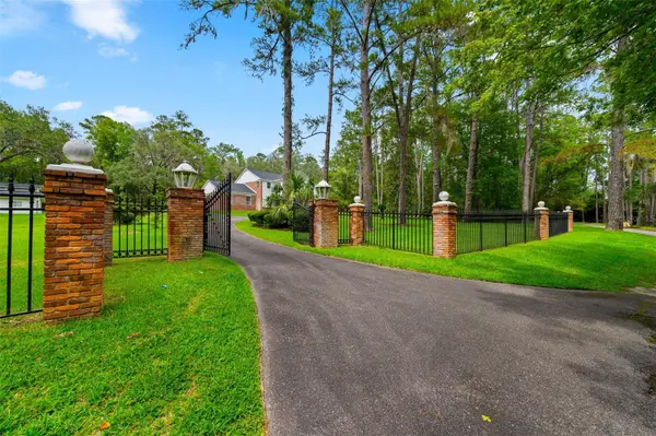 7216 NW 20TH PL, Gainesville, FL 32605