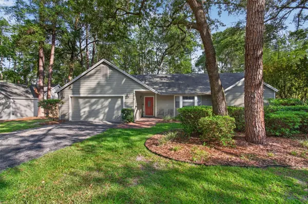 8215 SW 47TH RD, Gainesville, FL 32608