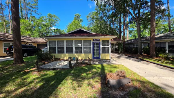 8496 NW 38TH TER, Gainesville, FL 32653