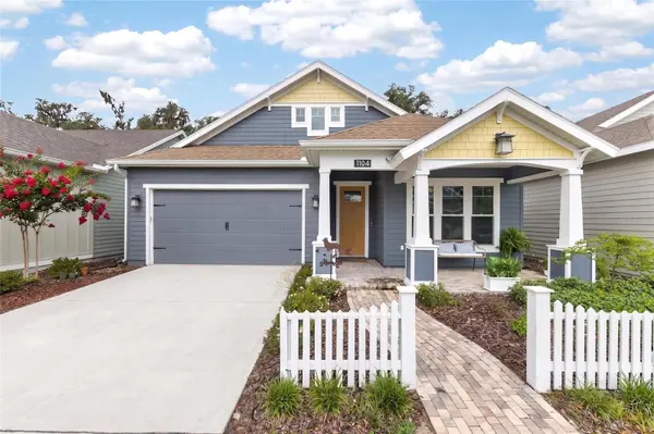 1104 NW 132ND BLVD, Newberry, FL 32669