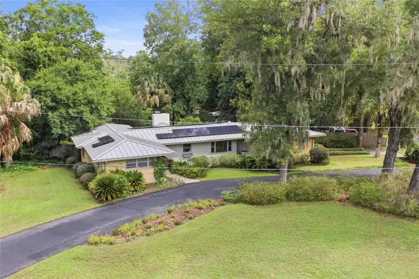 2006 NW 14TH AVE, Gainesville, FL 32605
