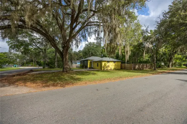 1334 NE 1ST AVE, Gainesville, FL 32641