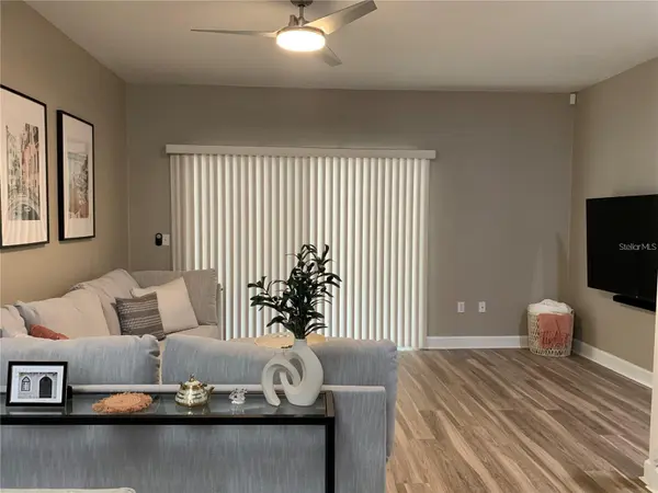 887 NW 21ST AVE #887, Gainesville, FL 32609