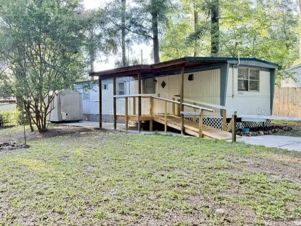 18400 NW 233RD TER, High Springs, FL 32643
