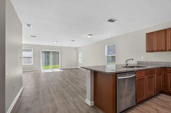 7082 PLYMOUTH GROVE CT, Jacksonville, FL 32220