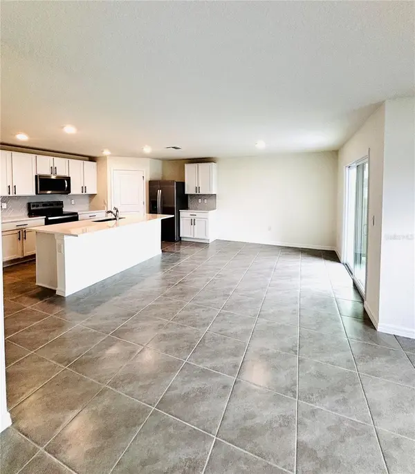 Address not disclosed, Newberry, FL 32669