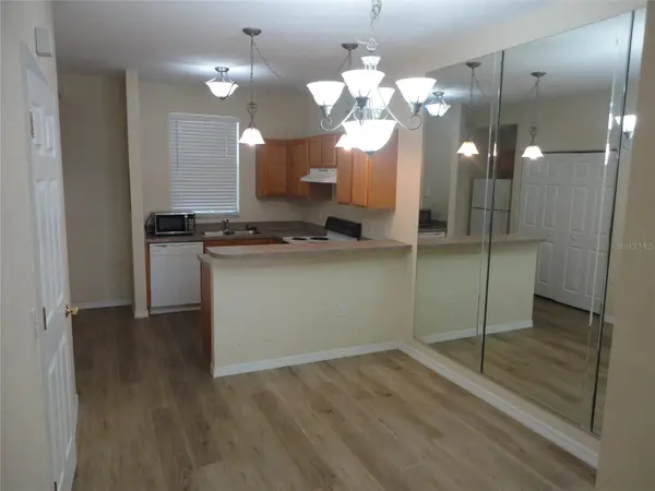 3584 SW 30TH WAY #129, Gainesville, FL 32608