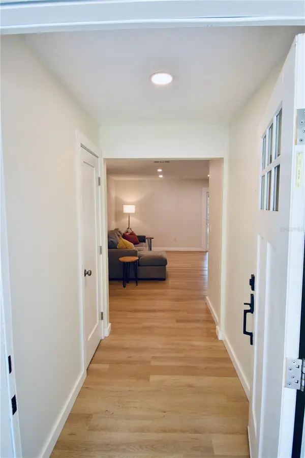 2000 SW 11TH TER, Gainesville, FL 32601