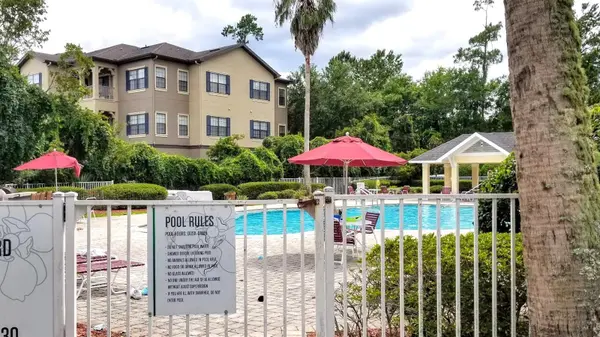 4335 NW 48TH ST #105, Gainesville, FL 32606