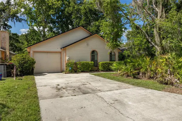 2951 SW 40TH AVE, Gainesville, FL 32608