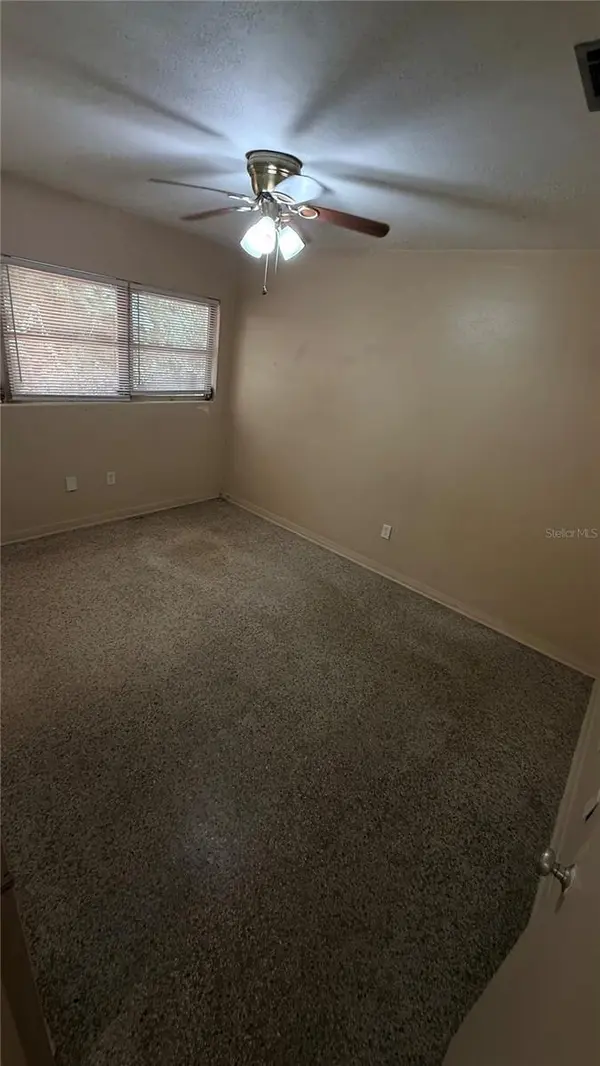 932 NE 6TH AVE, Gainesville, FL 32601