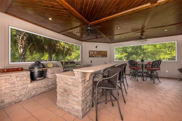 19103 NW 72ND AVE, Alachua, FL 32615