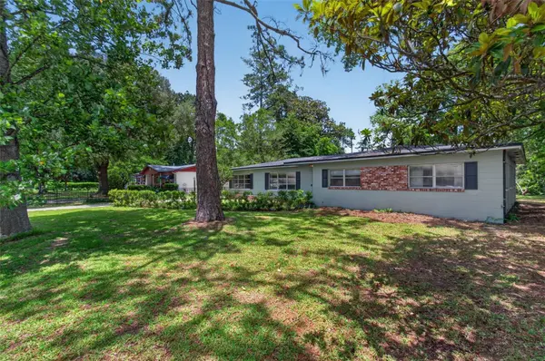1321 NW 31ST DR, Gainesville, FL 32605