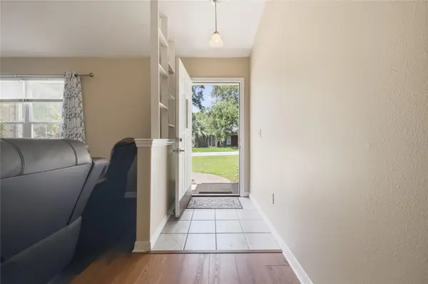25249 SW 18TH AVE, Newberry, FL 32669