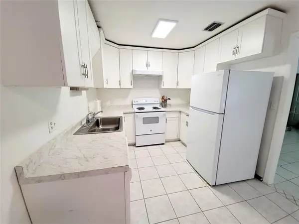 3301 NW 19TH ST, Gainesville, FL 32605