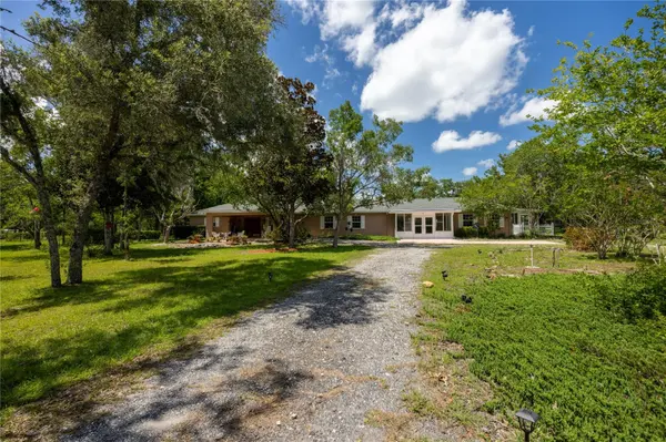 11751 SE 16TH LN, Morriston, FL 32668