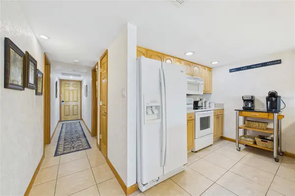 19610 GULF BLVD #206, Indian Rocks Beach, FL 33785
