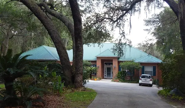 8315 LILLY LAKE RD, Melrose, FL 32666