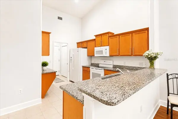 2242 NW 51ST AVE, Gainesville, FL 32605