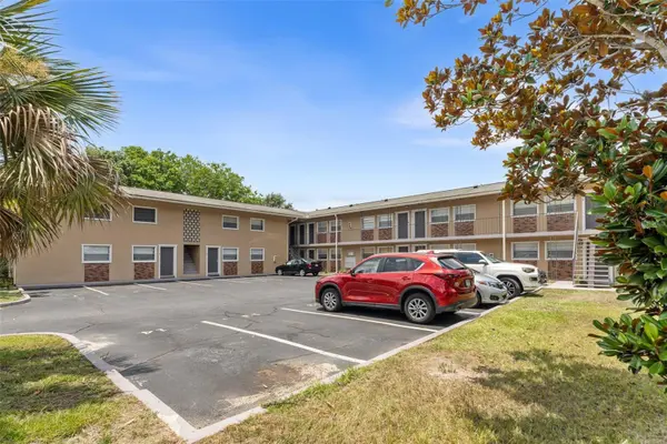501 NW 15TH AVE #11, Gainesville, FL 32601