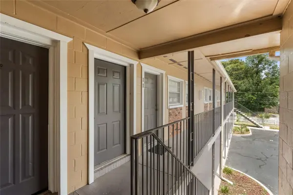 501 NW 15TH AVE #11, Gainesville, FL 32601