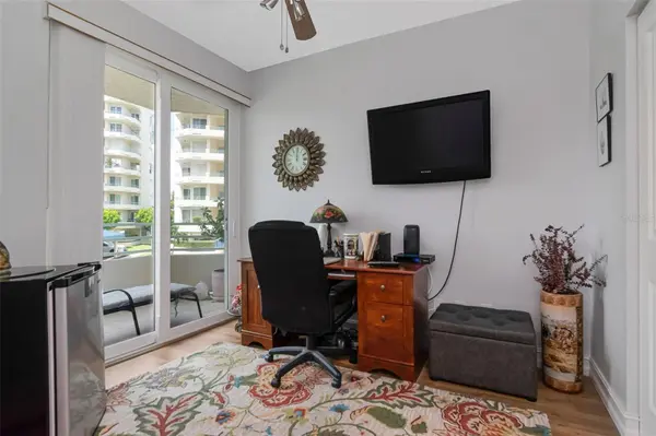 7979 SAILBOAT KEY BLVD S #101, South Pasadena, FL 33707