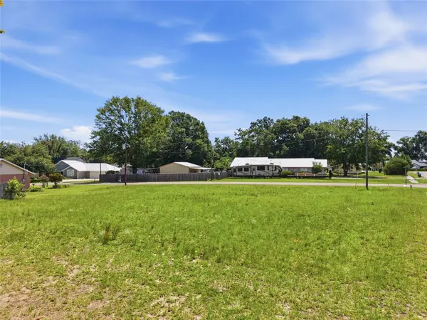 CHERRY ST, Brooker, FL 32622