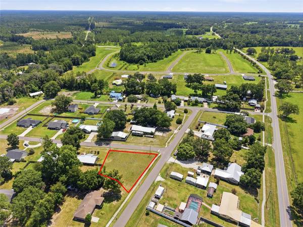 CHERRY ST, Brooker, FL 32622