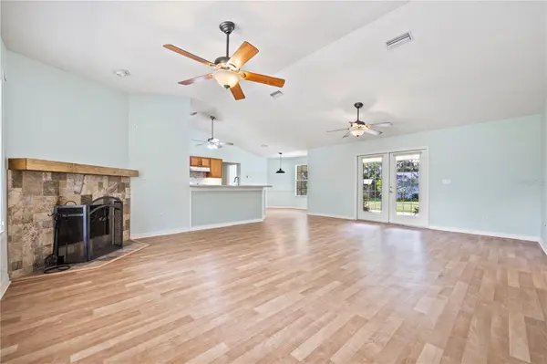 16603 SW 15TH AVE, Newberry, FL 32669