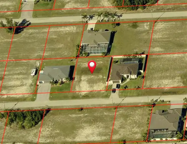 4621 NW 33RD TER, Cape Coral, FL 33993