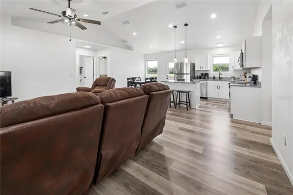 21411 NW 209TH TER, High Springs, FL 32643