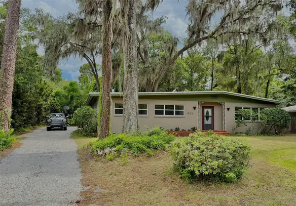 905 NW 36TH AVE, Gainesville, FL 32609