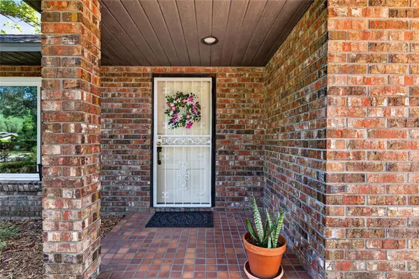 2522 NW 27TH PL, Gainesville, FL 32605