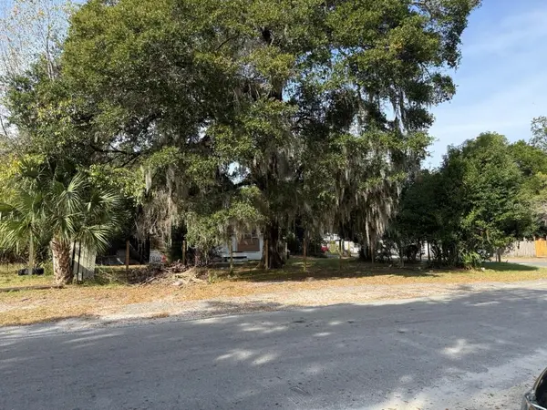 22 NE 11TH ST, Gainesville, FL 32601