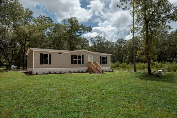 104 JACKSON AVE, Interlachen, FL 32148