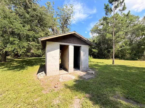 24042 90, Olustee, FL 32072