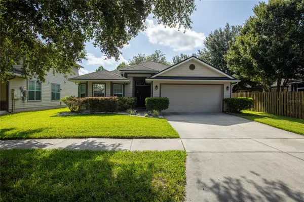 8123 NW 51ST DR, Gainesville, FL 32653